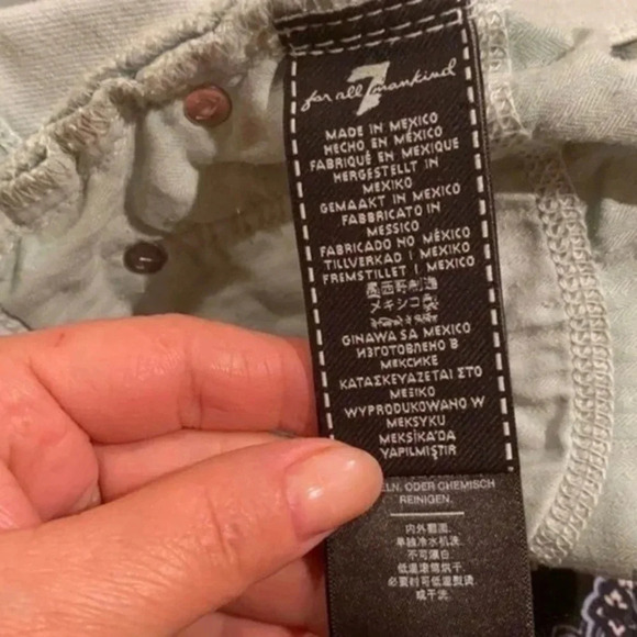 7 FOR ALL MANKIND Josefina High Waist
Boyfriend Jeans - Picture 13 of 13